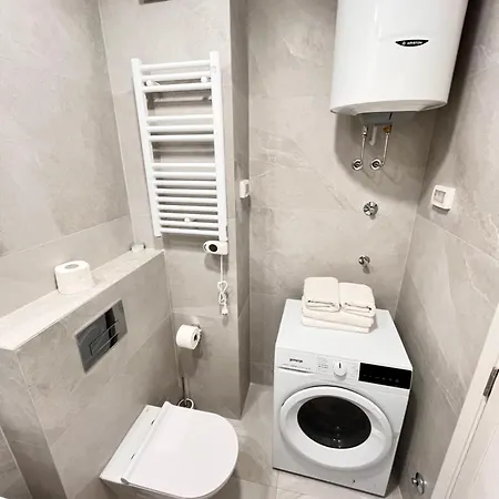 28- Luxury * Podgorica