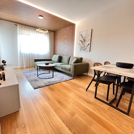 Apartment 28- Luxury *