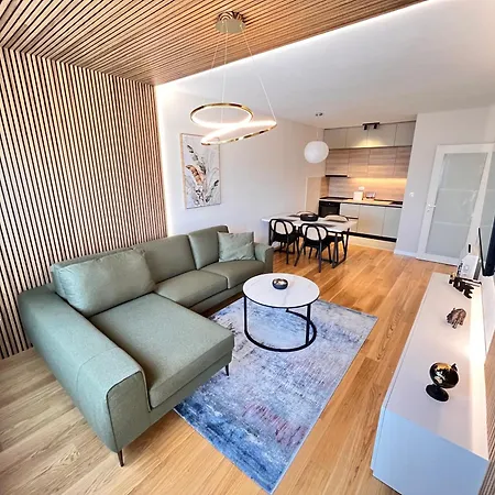 28- Luxury * Podgorica