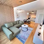 28- Luxury * Podgorica