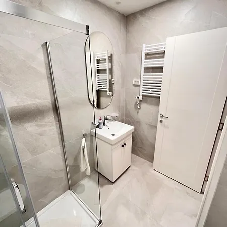 28- Luxury Apartmán