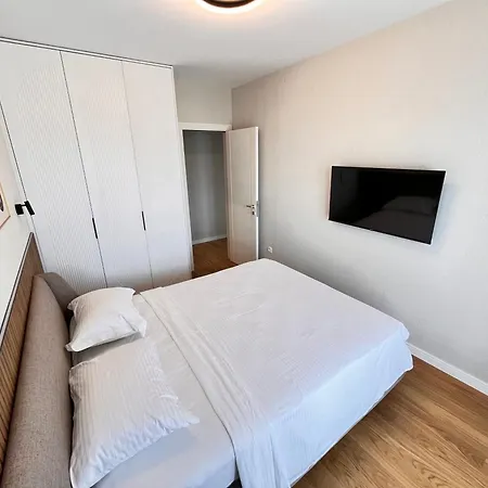 28- Luxury Apartmán Podgorica