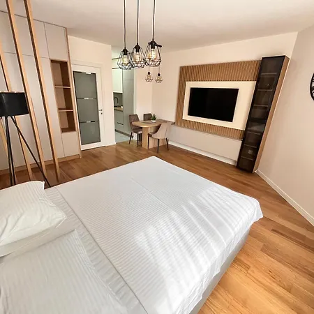 28- Luxury Apartmán *