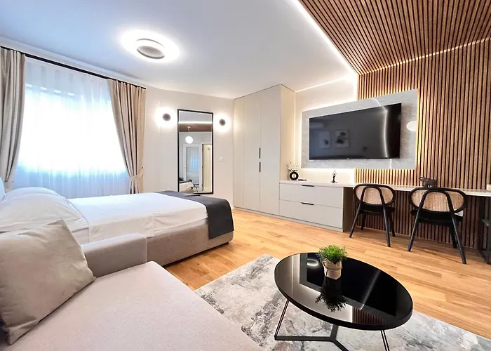 28- Luxury Apartament Podgorica